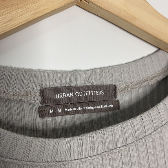 Urban Outfitters Ribbed Long Sleeve Top with Drawstring Sides Detail - Picture 7 of 11